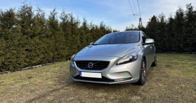 Volvo V40 (2014)